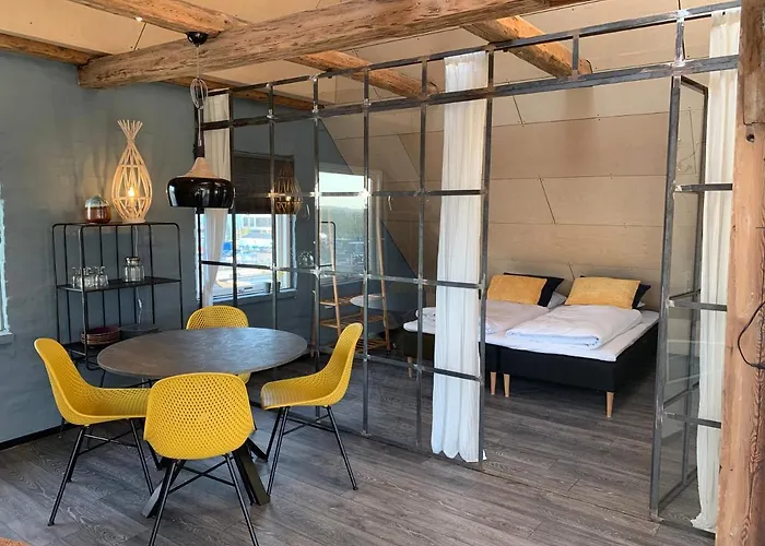 Gammel Havn Hotel 3*